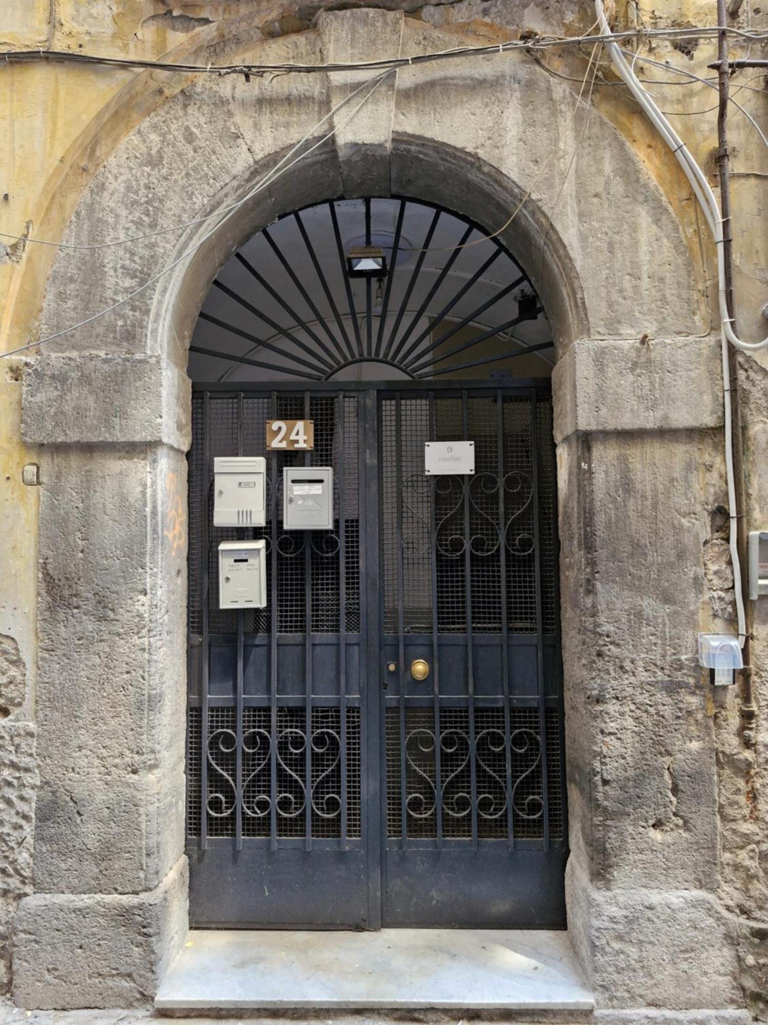 Casasofi Apartment Napoli Bagian luar foto